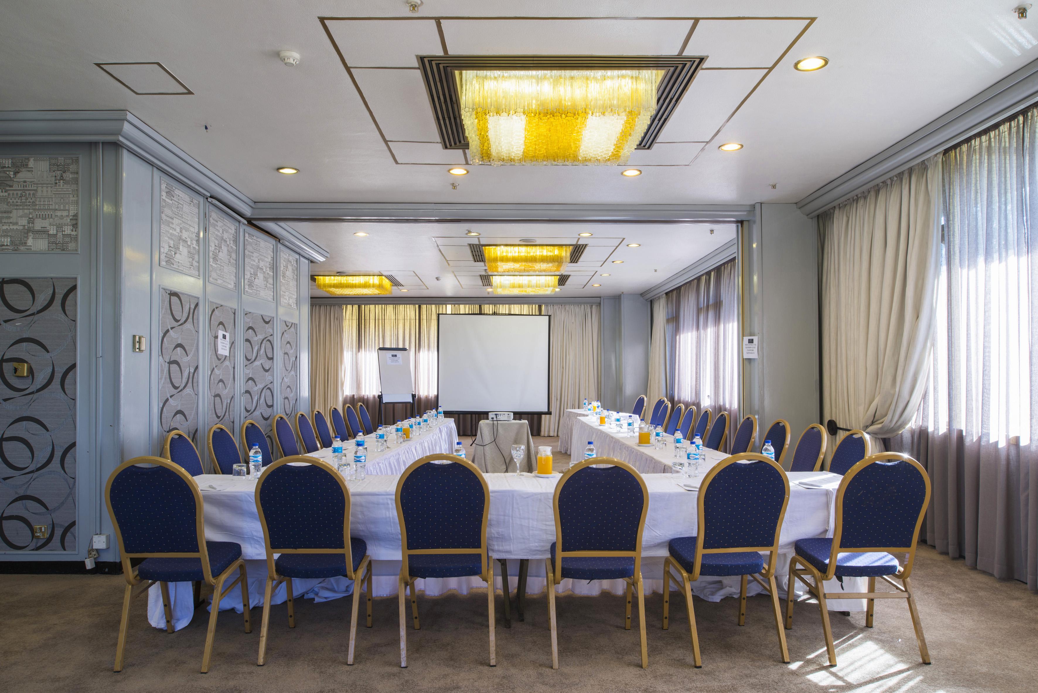 Rainbow Towers Hotel & Conference Centre ฮาราเร ภายนอก รูปภาพ