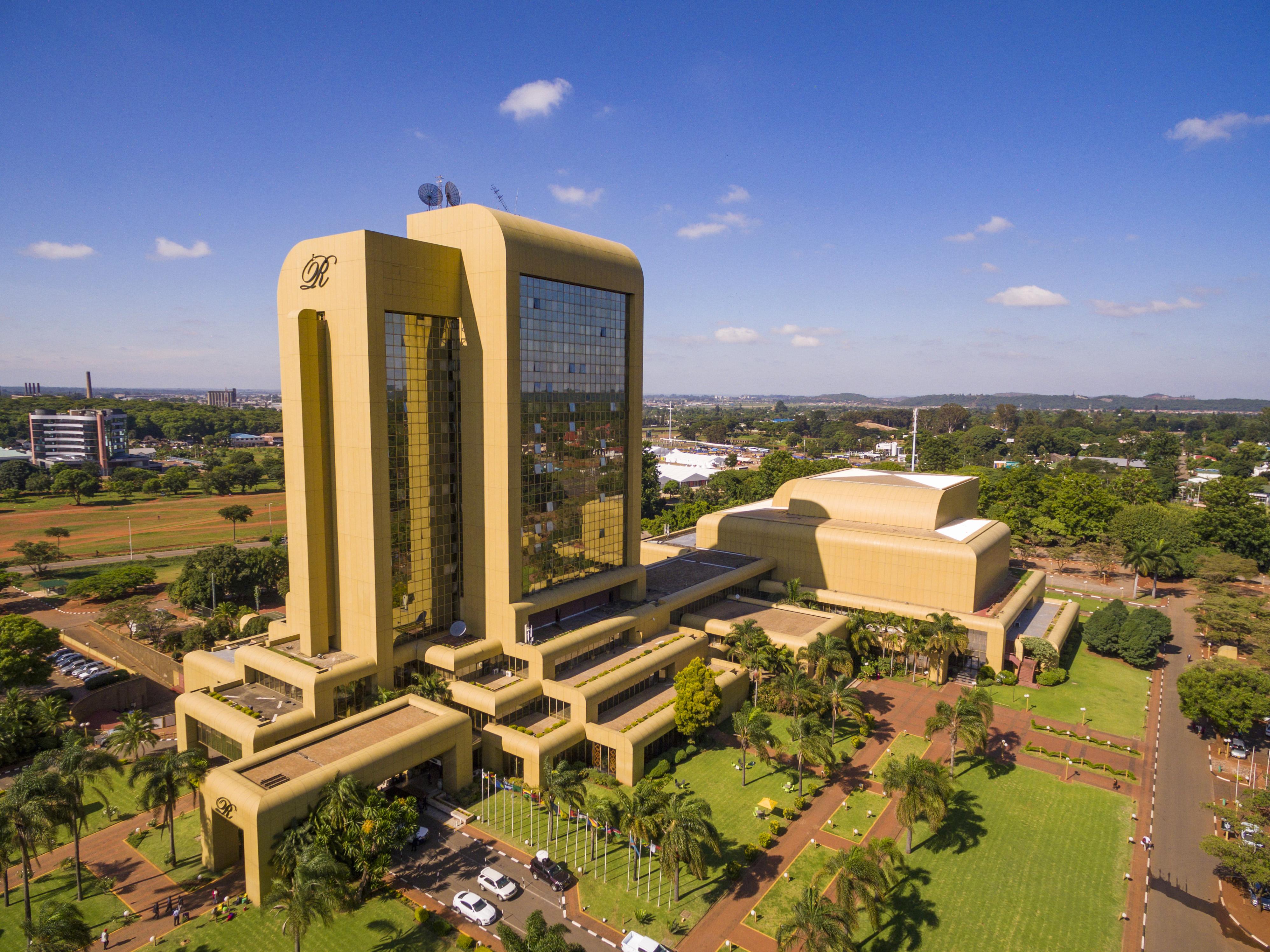 Rainbow Towers Hotel & Conference Centre ฮาราเร ภายนอก รูปภาพ
