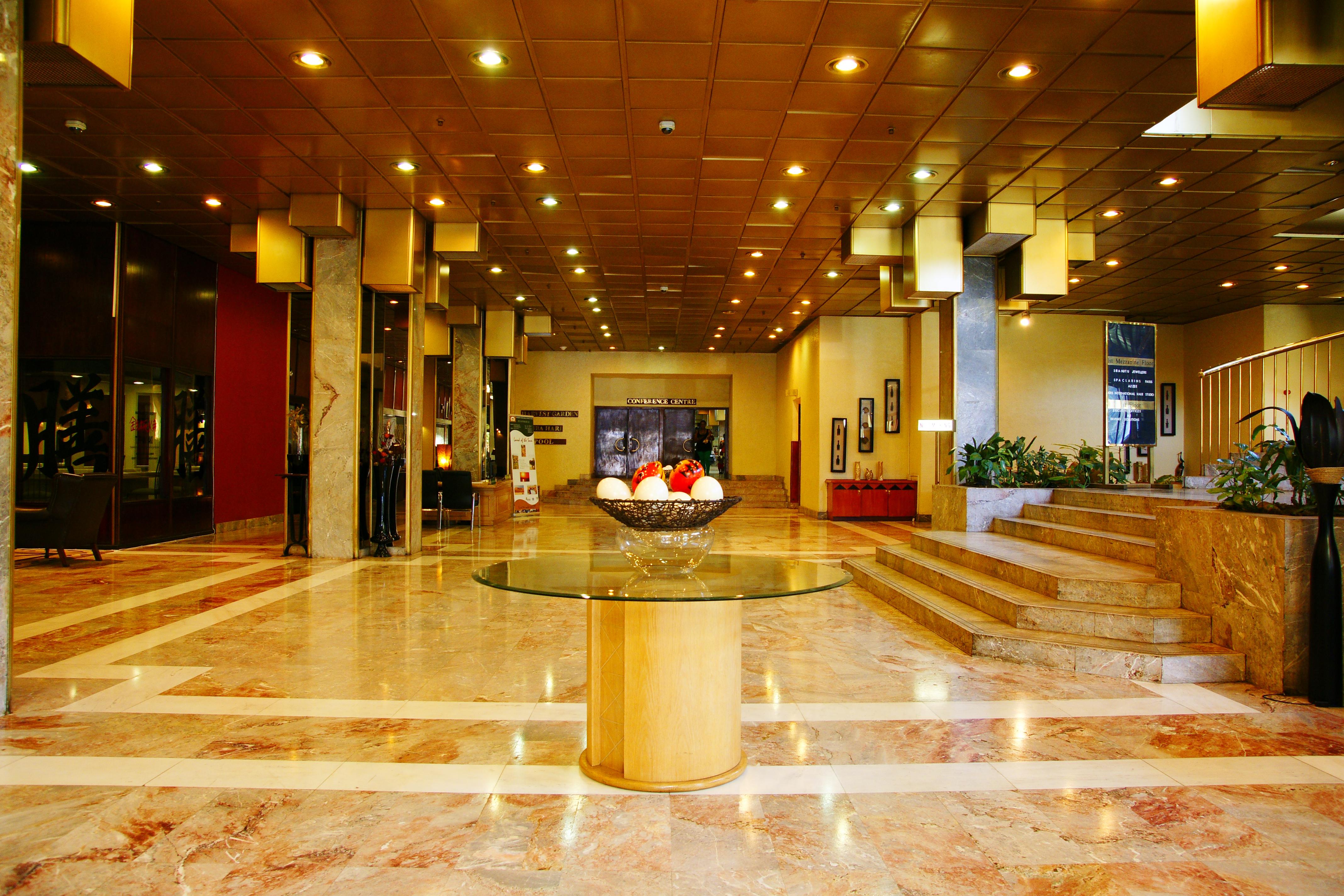 Rainbow Towers Hotel & Conference Centre ฮาราเร ภายนอก รูปภาพ